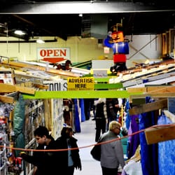 St Catharines Factory Outlet Flea Market