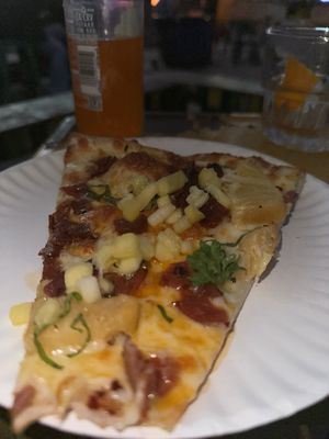 Pizza Tropical by null