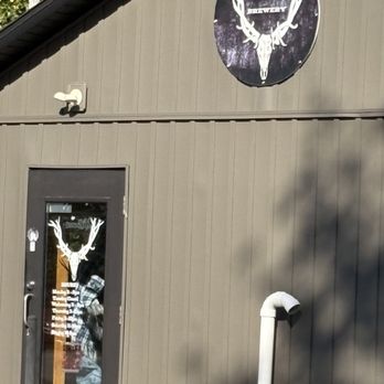Twisted Elk - Brewpubs Near Me - Lake City, Pennsylvania Twisted Elk - Brewpubs Near Me - Lake City, Pennsylvania