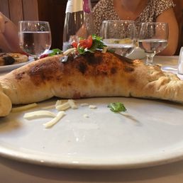 Calzone Calzone