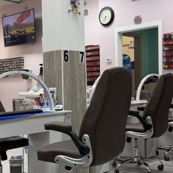 Paris Nails - Nail Salons Near Me - Coralville, Iowa Paris Nails - Nail Salons Near Me - Coralville, Iowa