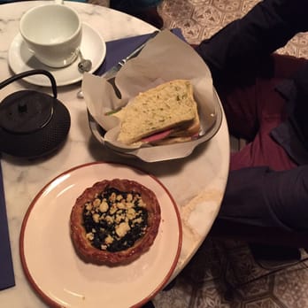 Akali - Gastropubs Near Me - Istanbul, 34