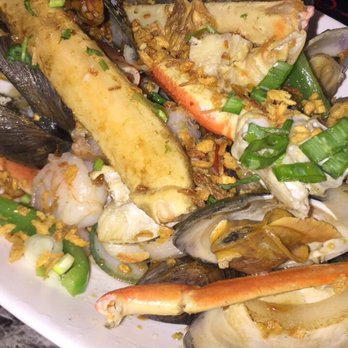Pho Lantern Restaurant - Seafood platter with garlic and butter - Seafood Near Me - Buffalo, New York