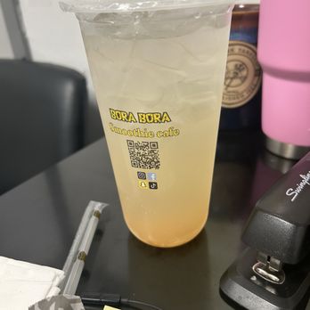 Bora Bora Smoothie Cafe - Lychee refresher - Juice Bars & Smoothies Near Me - Brooklyn, New York