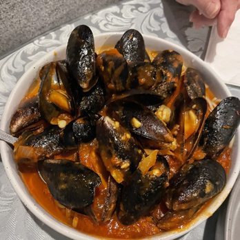 Season's Coal Fired Bistro - a bowl of mussels - Italian Near Me - Howell, New Jersey Season's Coal Fired Bistro - a bowl of mussels - Italian Near Me - Howell, New Jersey