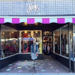 Nicole's Boutique - Welcome to Nicole's!
