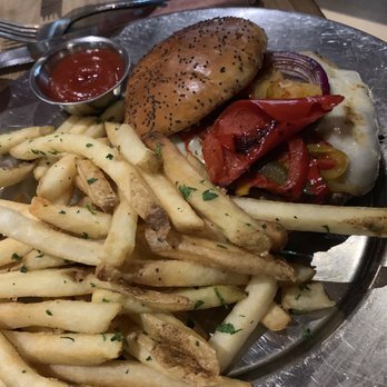 Eureka! - Bison burger - American Near Me - Berkeley, California