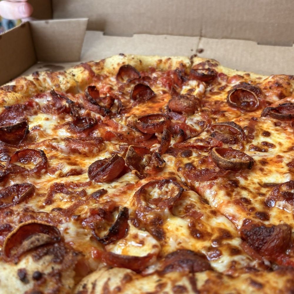 Galaxy Pizza - Pepperonius Maximus 14" - Pizza Near Me - Spring, Texas