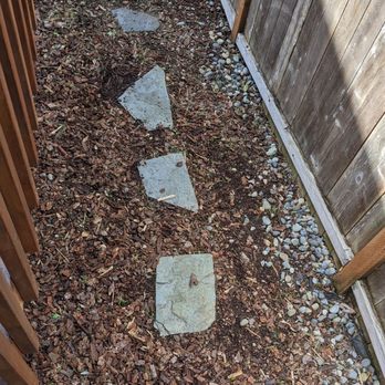 APJ Landscaping - a garden path with stepping stones - Landscaping Near Me APJ Landscaping - a garden path with stepping stones - Landscaping Near Me