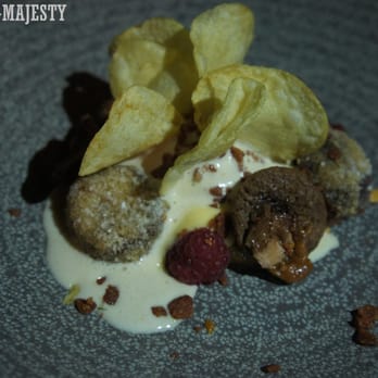 Ms. G's - "Stoner's Delight part 3″, doughnut ice cream, peanut dulce de leche, peanut & pretzel brittle, crispy bacon, mars bar brownie, potatochips. - Asian Fusion Near Me - Potts Point, NSW