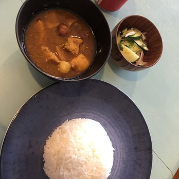 Urban Burma - Chicken curry with cucumber salad - Burmese Near Me - Aurora, Colorado Urban Burma - Chicken curry with cucumber salad - Burmese Near Me - Aurora, Colorado