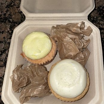 Maxie B's - Pink Lemonade and Dreamsicle cupcakes - Bakeries Near Me - Greensboro, North Carolina Maxie B's - Pink Lemonade and Dreamsicle cupcakes - Bakeries Near Me - Greensboro, North Carolina
