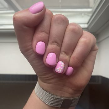DidiNailsNY - Gel russian manicure on natural nails - Nail Technicians Near Me - Elmhurst, New York
