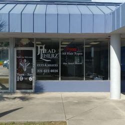 HeadLinerz Cuts & Shaves - Now Open