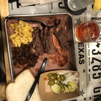 All The Kings Men - Brisket, Mac and cheese, beans, and Negroni - Barbeque Near Me - Bryan, Texas