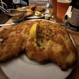 Wiener Schnitzel Wiener Schnitzel