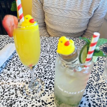 The Place 2 Be - Mimosa and Mojito - Breakfast & Brunch Near Me - New Haven, Connecticut