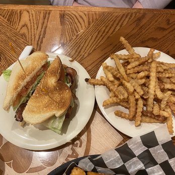 McGarrey's Oakwood Cafe - BLT - New American Near Me - Erie, Pennsylvania McGarrey's Oakwood Cafe - BLT - New American Near Me - Erie, Pennsylvania