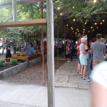3rd Turn Oldham Gardens - Breweries Near Me - Crestwood, Kentucky