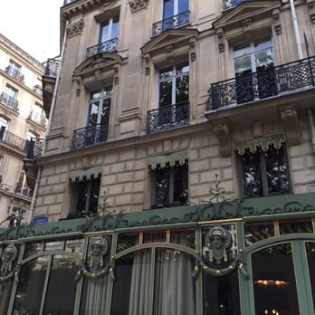 Ladurée - Macarons Near Me - Paris, 75 Ladurée - Macarons Near Me - Paris, 75