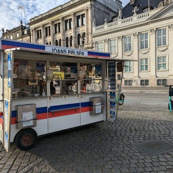 Joans Pølser - Joans Pølser cart at Kongens Nytorv (King's New Square) - Hot Dogs Near Me - Copenhagen, 84 Joans Pølser - Joans Pølser cart at Kongens Nytorv (King's New Square) - Hot Dogs Near Me - Copenhagen, 84
