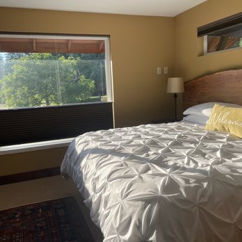 Comforts of Whidbey - Pastoral view - Bed & Breakfast Near Me - Langley, Washington Comforts of Whidbey - Pastoral view - Bed & Breakfast Near Me - Langley, Washington