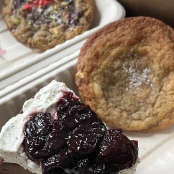 Coucou Bakehouse - Bakeries Near Me