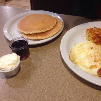 Denny's - Diners Near Me - Oakhurst, California Denny's - Diners Near Me - Oakhurst, California