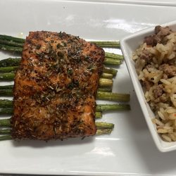 Bea's Kitchen & Kocktails