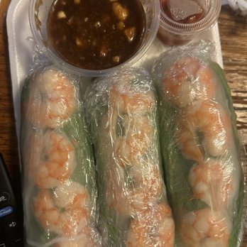 Pho Zone - Shrimp spring rolls - Vietnamese Near Me - Highland, California Pho Zone - Shrimp spring rolls - Vietnamese Near Me - Highland, California
