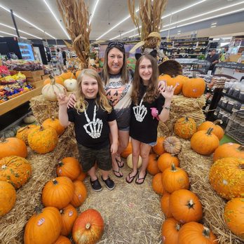 The Market - Grocery Near Me - Fresno, California
