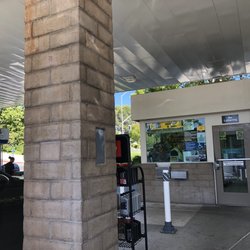 Orinda Chevron Service - Saturday, June 22, 2019: mini convenience store.