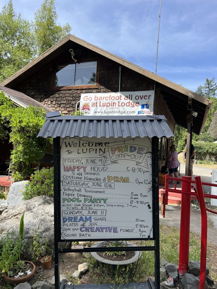 Lupin Lodge