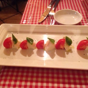 Arancino - Tomato bocconcini  salad - Italian Near Me - Honolulu, Hawaii