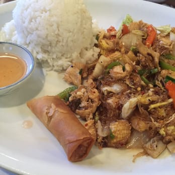 Spice Thai Cafe - Pad Woon Sen lunch special... Tasteee!!! - Thai Near Me - Allen, Texas