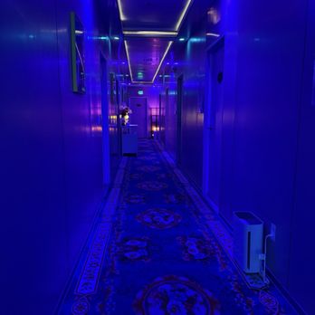 Massage Well - Two long hallways with many rooms - Massage Therapy Near Me - Las Vegas, Nevada Massage Well - Two long hallways with many rooms - Massage Therapy Near Me - Las Vegas, Nevada