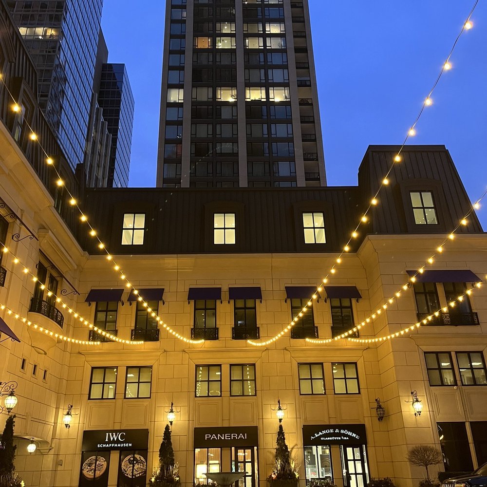 Waldorf Astoria Chicago - Beautiful hotel. - Hotels Near Me - Chicago, Illinois Waldorf Astoria Chicago - Beautiful hotel. - Hotels Near Me - Chicago, Illinois