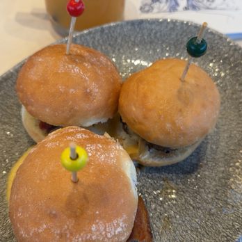 Lamplight Lounge - Beef Sliders - New American Near Me - Anaheim, California Lamplight Lounge - Beef Sliders - New American Near Me - Anaheim, California