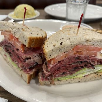Nate'n Al's - The Nate'n Al's - Delis Near Me - Beverly Hills, California