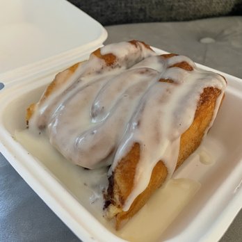 BJ Cinnamon - $3.50 cinnamon roll - Bakeries Near Me - Folsom, California