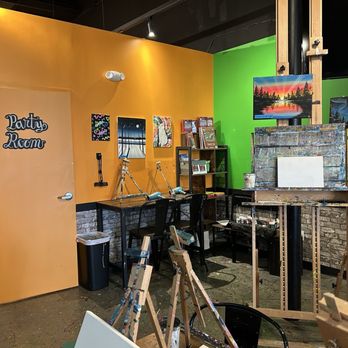 Easely Art Studio - Paint & Sip Near Me - West Jordan, Utah Easely Art Studio - Paint & Sip Near Me - West Jordan, Utah