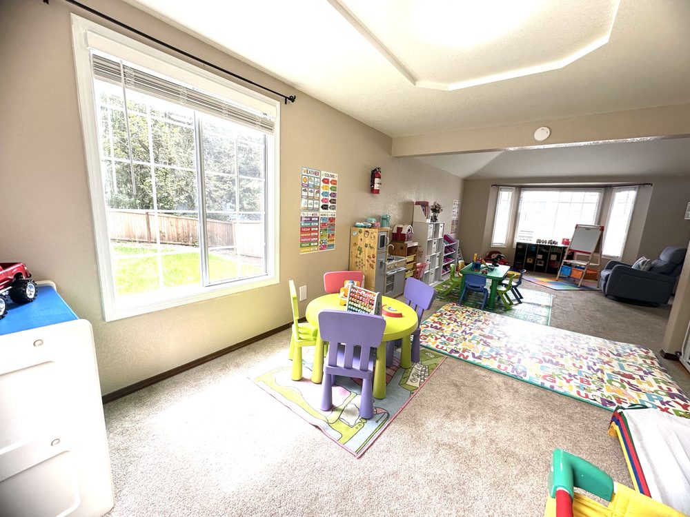 Fun N Learn Daycare - childcare center in Lynnwood, WA