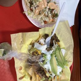 Super Nachos de Asada Fried Fish Tacos Super Nachos de Asada Fried Fish Tacos
