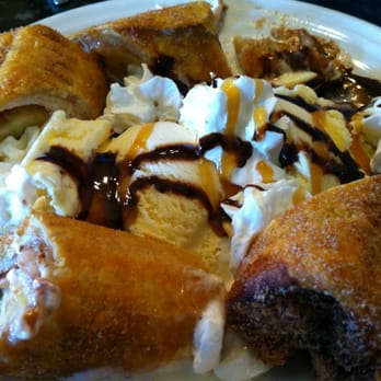 Mexico Restaurant - Fried bananas & vanilla ice cream! - Mexican Near Me - Honolulu, Hawaii