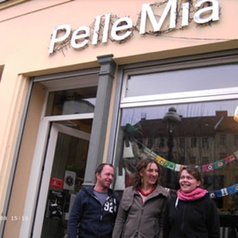 Pelle Mia - Accessories Near Me - Berlin, BE