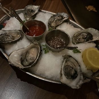 Society Swan - Oysters - American Near Me - Scottsdale, Arizona Society Swan - Oysters - American Near Me - Scottsdale, Arizona