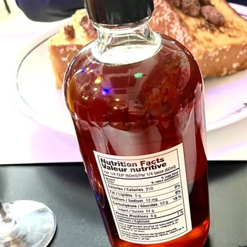 L'Avenue Notre Dame - Liquid Gold+Light-As-Air French Toast+Caramel Behind The Maple) - Breakfast & Brunch Near Me - Montreal, Quebec L'Avenue Notre Dame - Liquid Gold+Light-As-Air French Toast+Caramel Behind The Maple) - Breakfast & Brunch Near Me - Montreal, Quebec