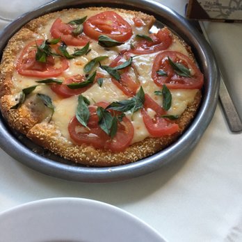 Terra Cotta - Pizza Margherita - Mexican Near Me - Crucecita, OAX Terra Cotta - Pizza Margherita - Mexican Near Me - Crucecita, OAX