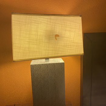Pearl River Resort - Water damaged lampshade - Hotels Near Me - Philadelphia, Mississippi