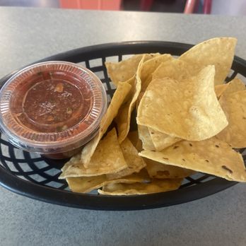 The Little One - Chips Salsa - Mexican Near Me - Tucson, Arizona
